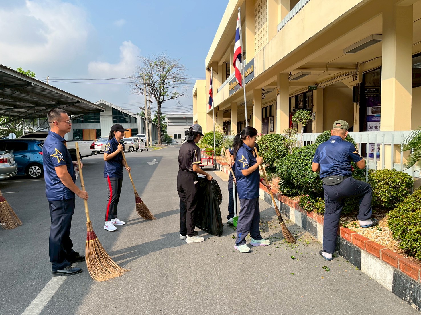 LINE_ALBUM_27469_กิจกรรม_5_ส_260429_3.jpg